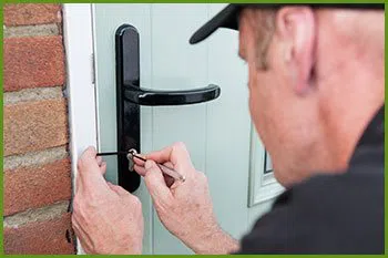 Neighborhood Locksmith Services Elmont, NY 516-283-5634 - 2-local-locksmith